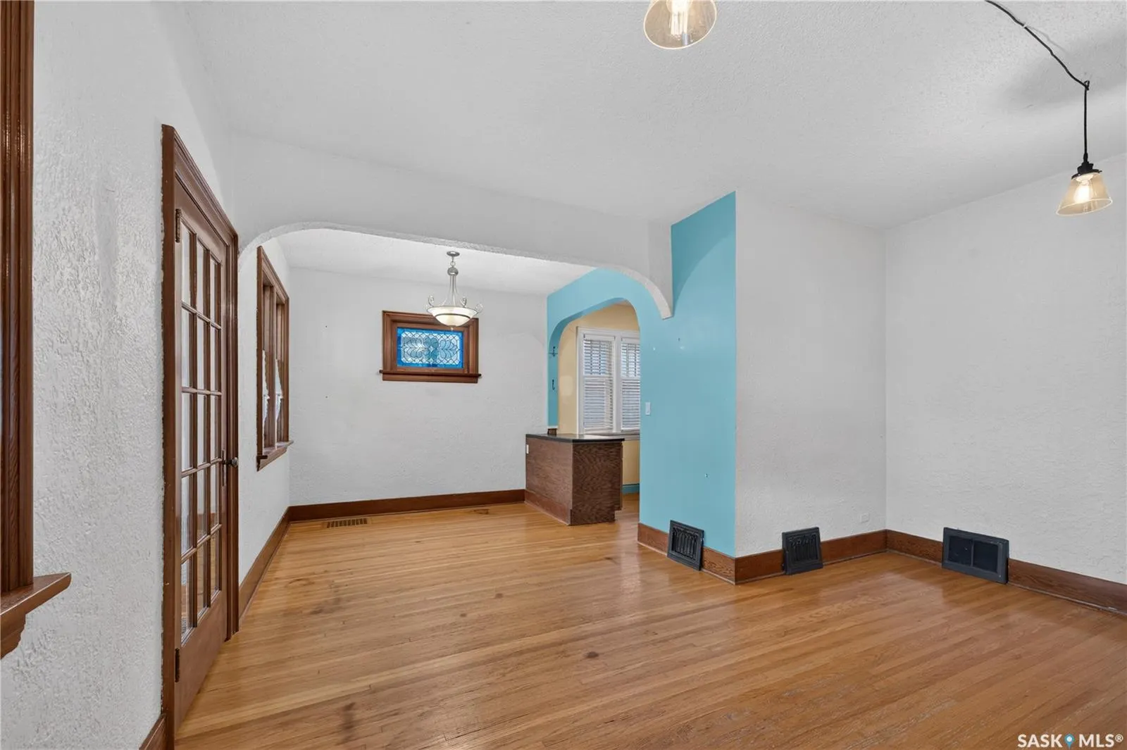 1208 COLLEGE AVENUE