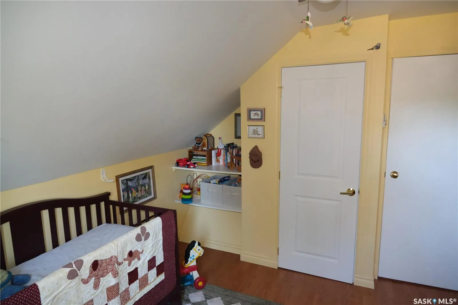 730 Colbourne STREET