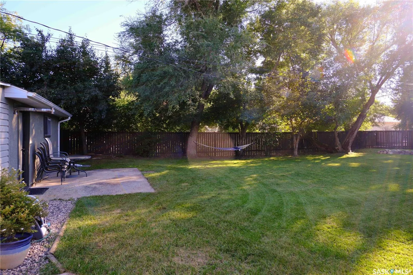 730 Colbourne STREET