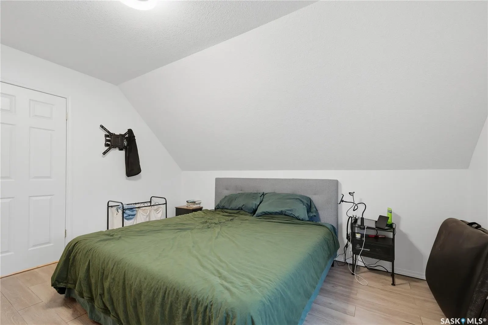 226A Fairchild AVENUE