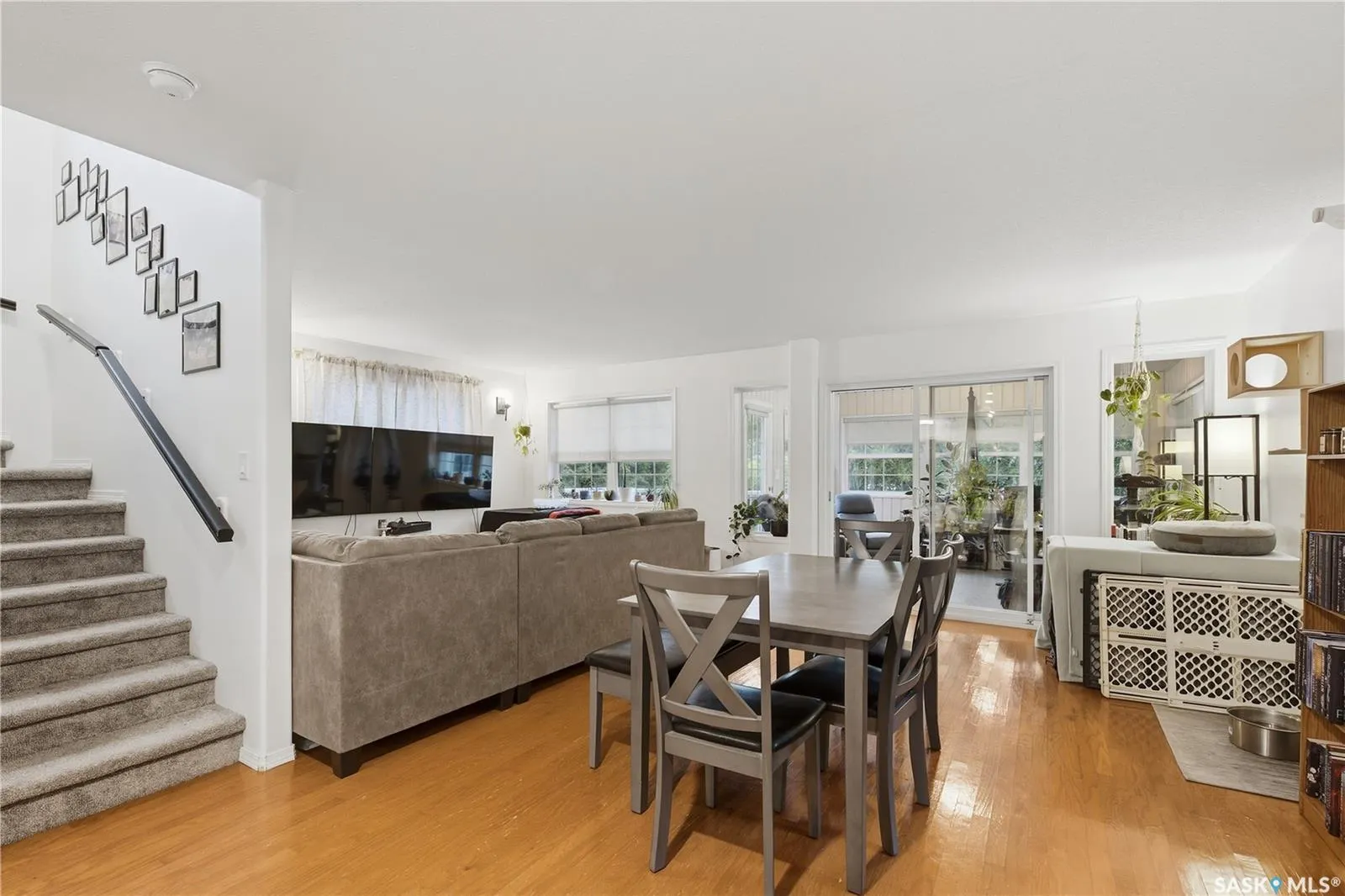 226A Fairchild AVENUE