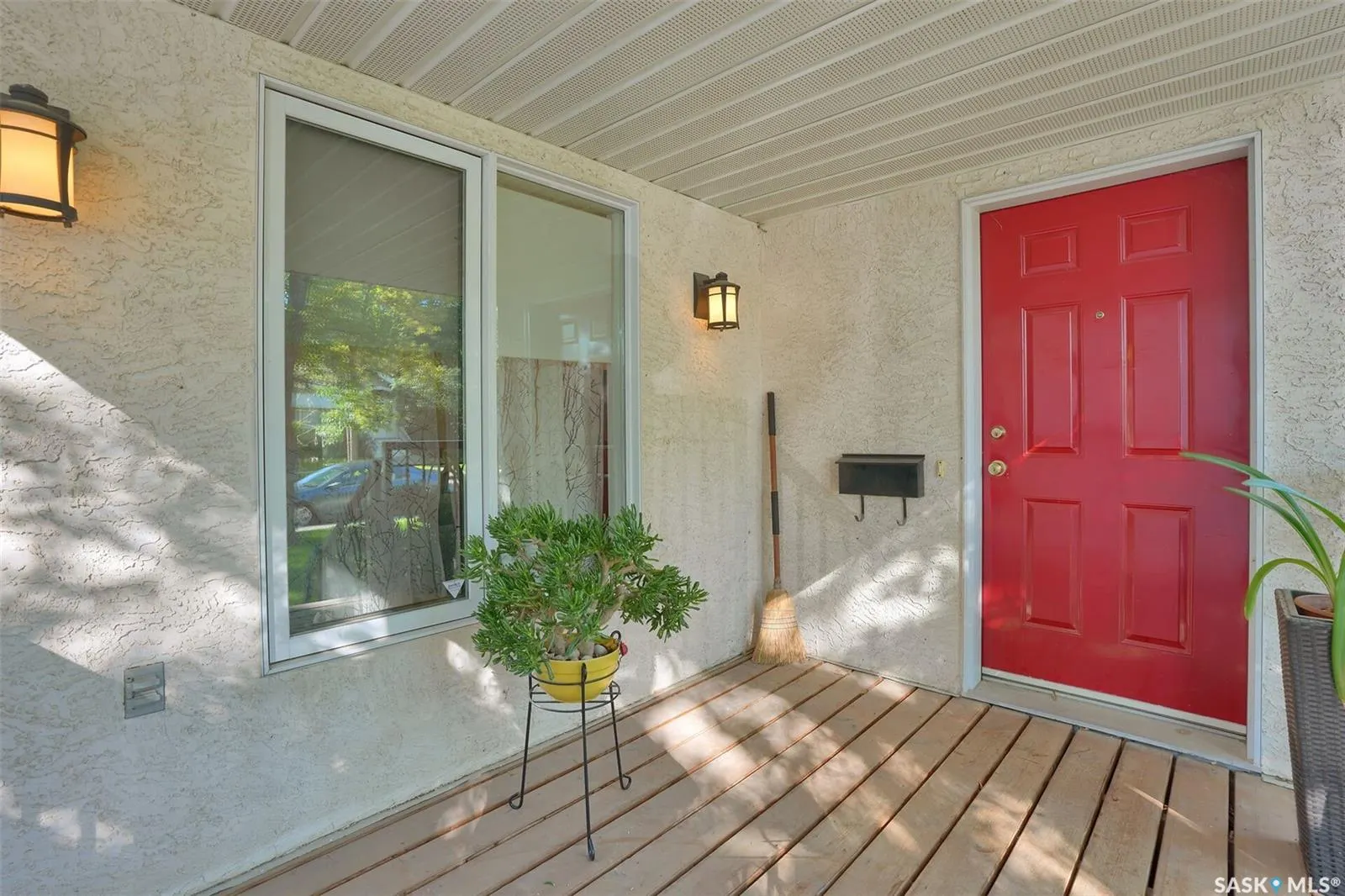2124 Princess STREET