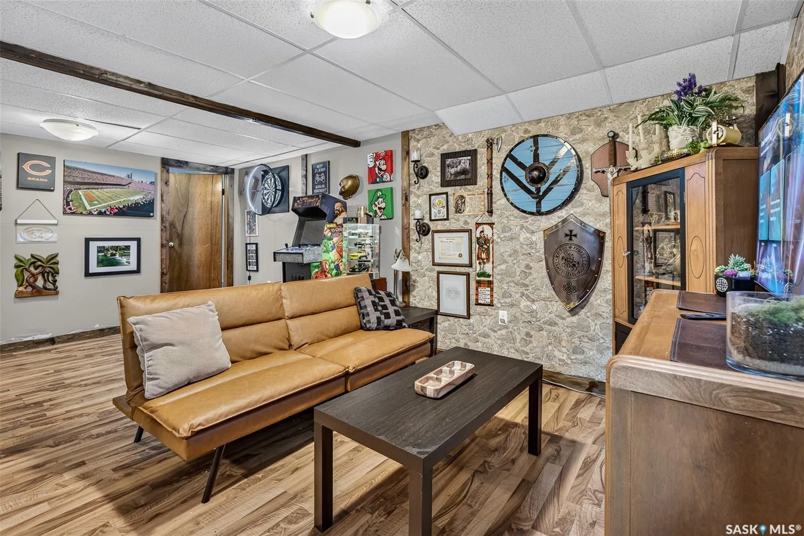653 Duffield STREET W