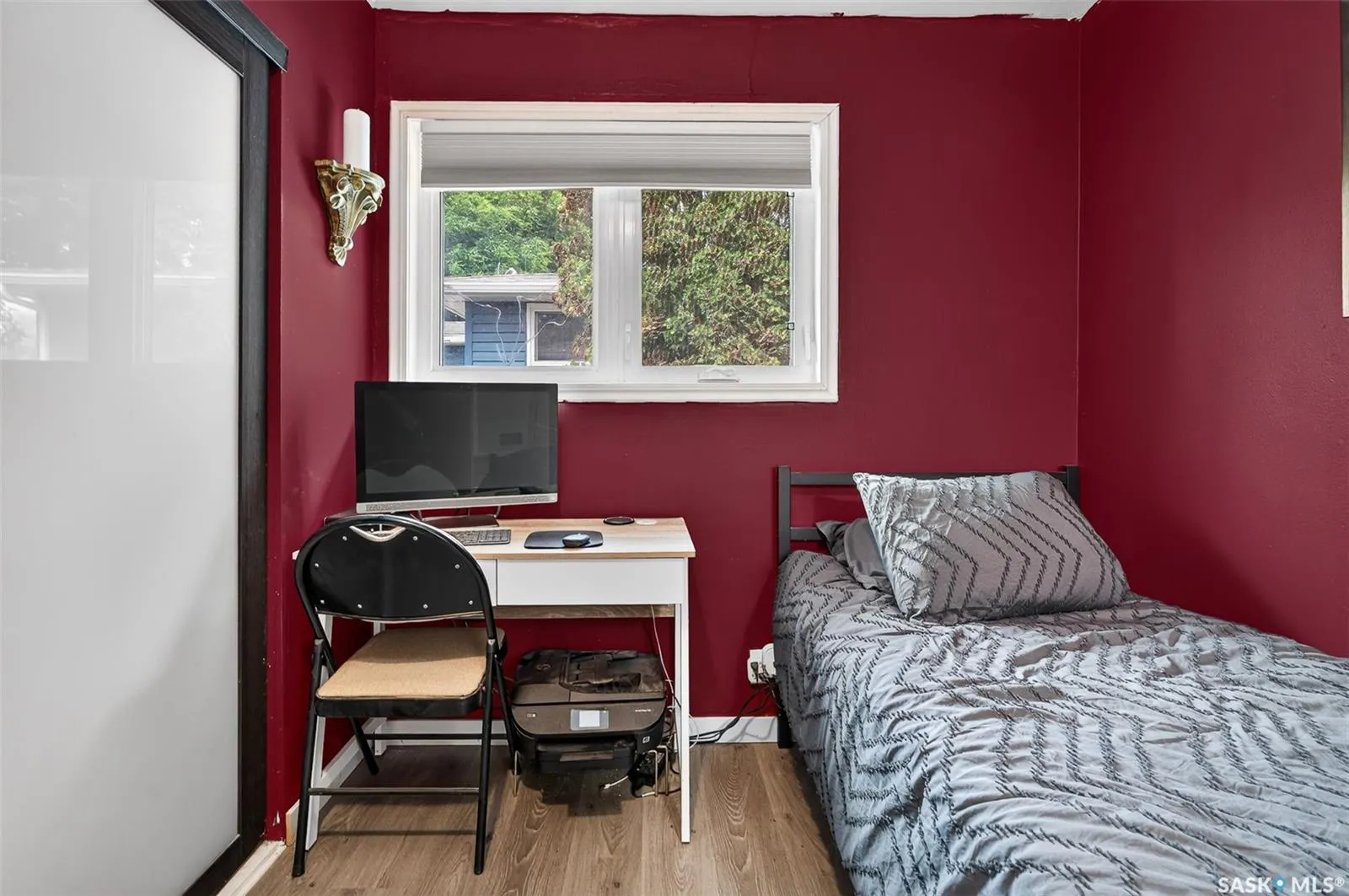 653 Duffield STREET W