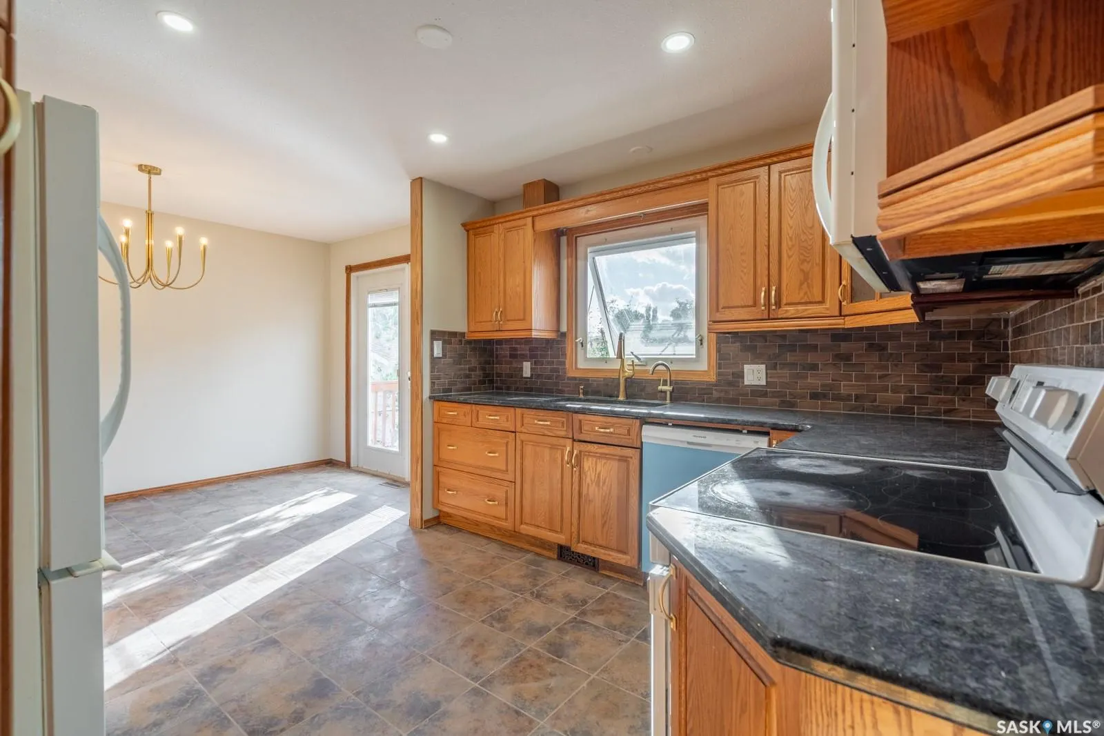 135 Fulton DRIVE