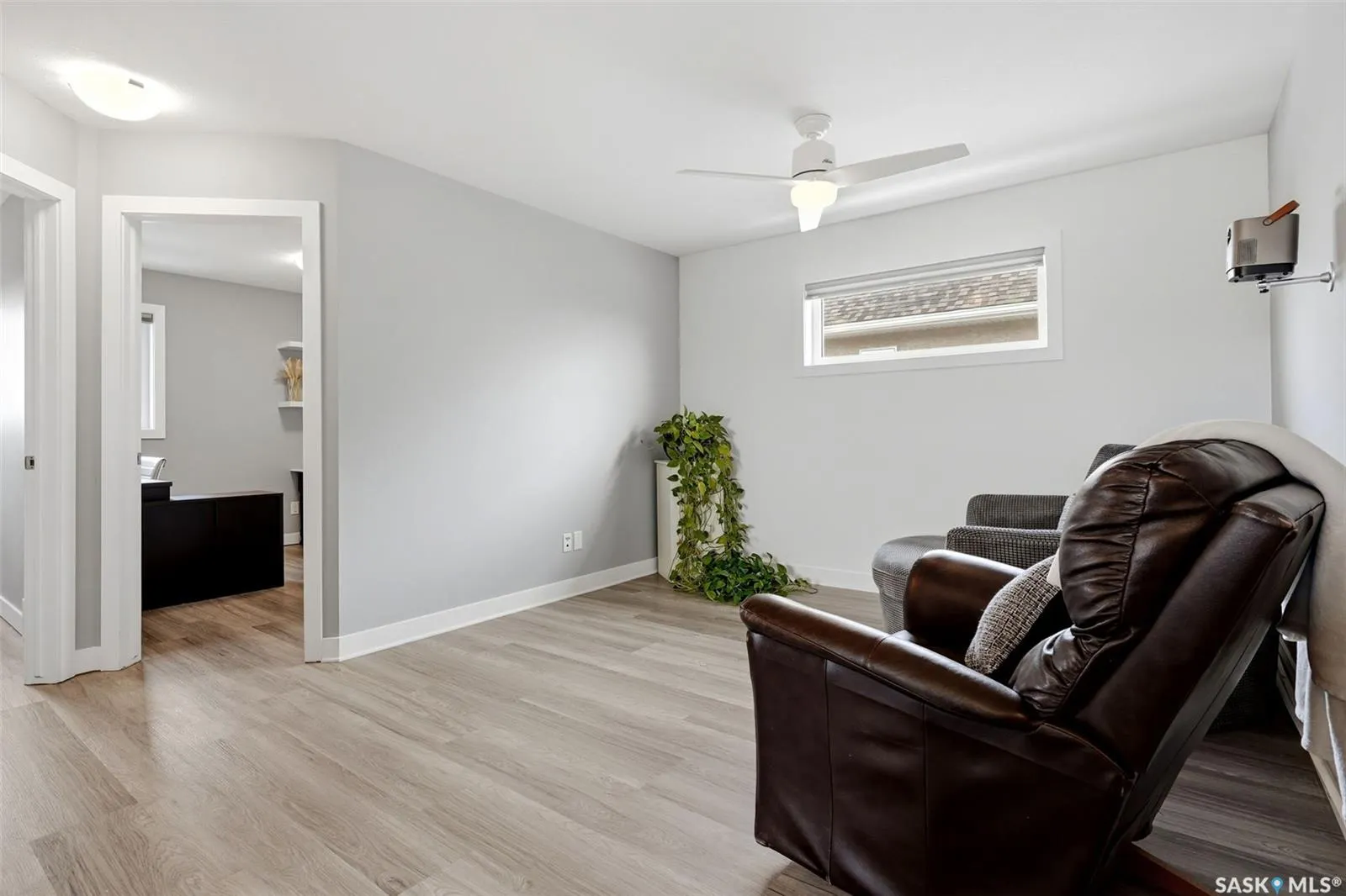 8933 Kestral DRIVE