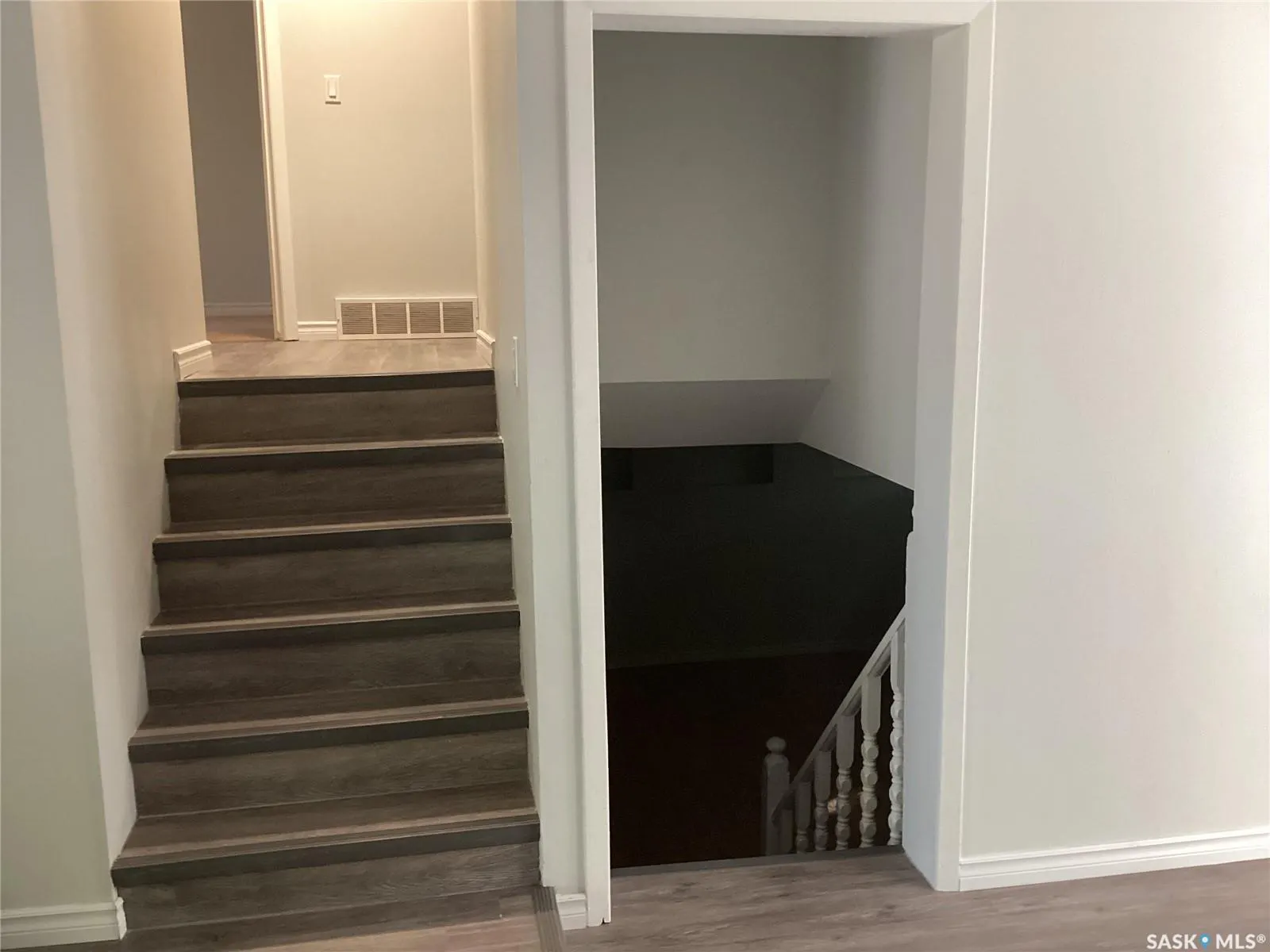 19 Newstead AVENUE