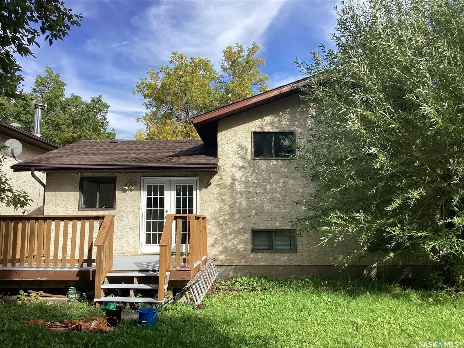 19 Newstead AVENUE