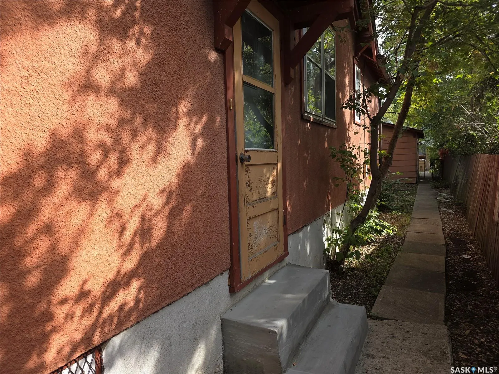 1365 PRINCESS STREET