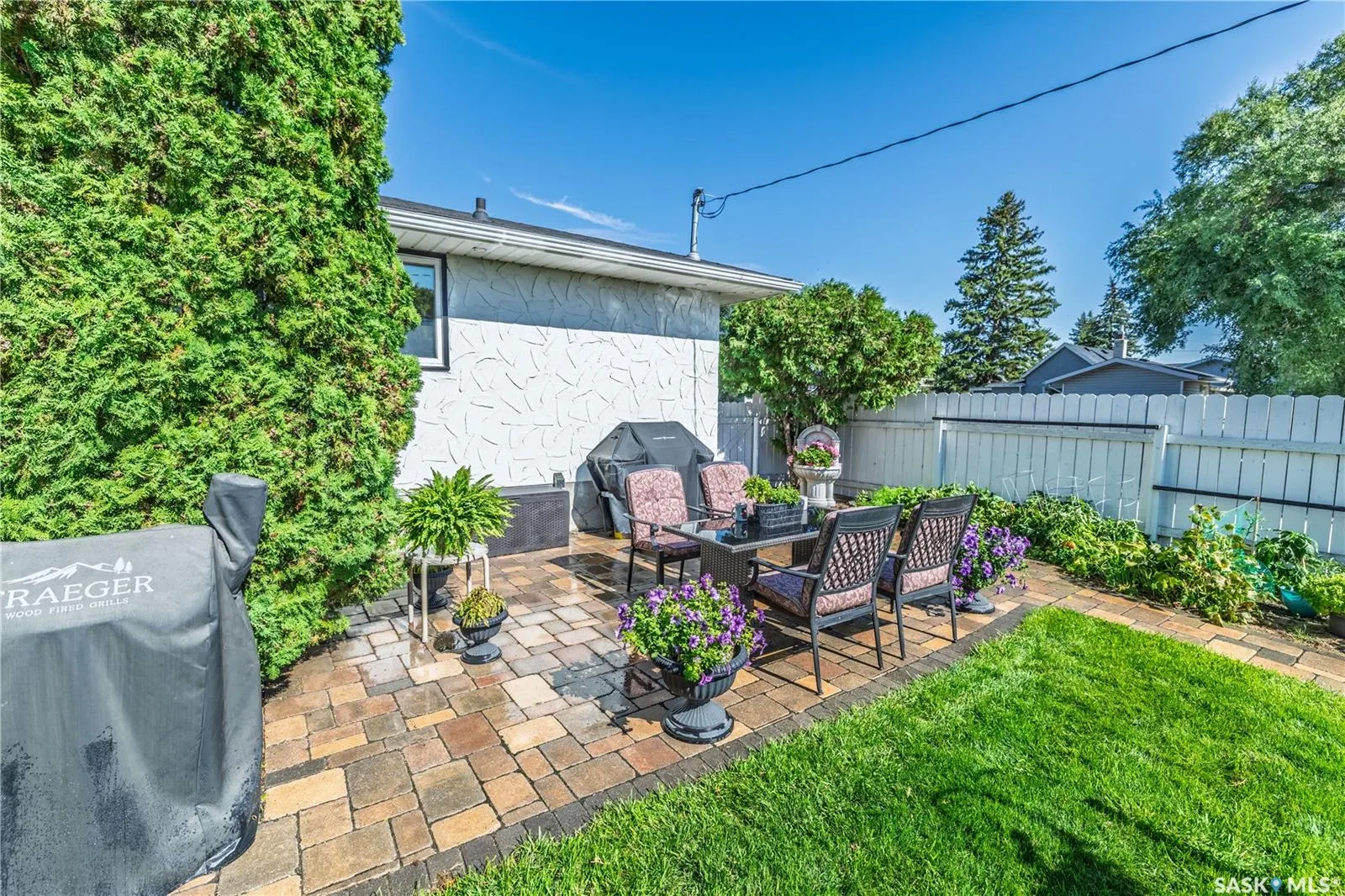 1403 Hochelaga STREET W