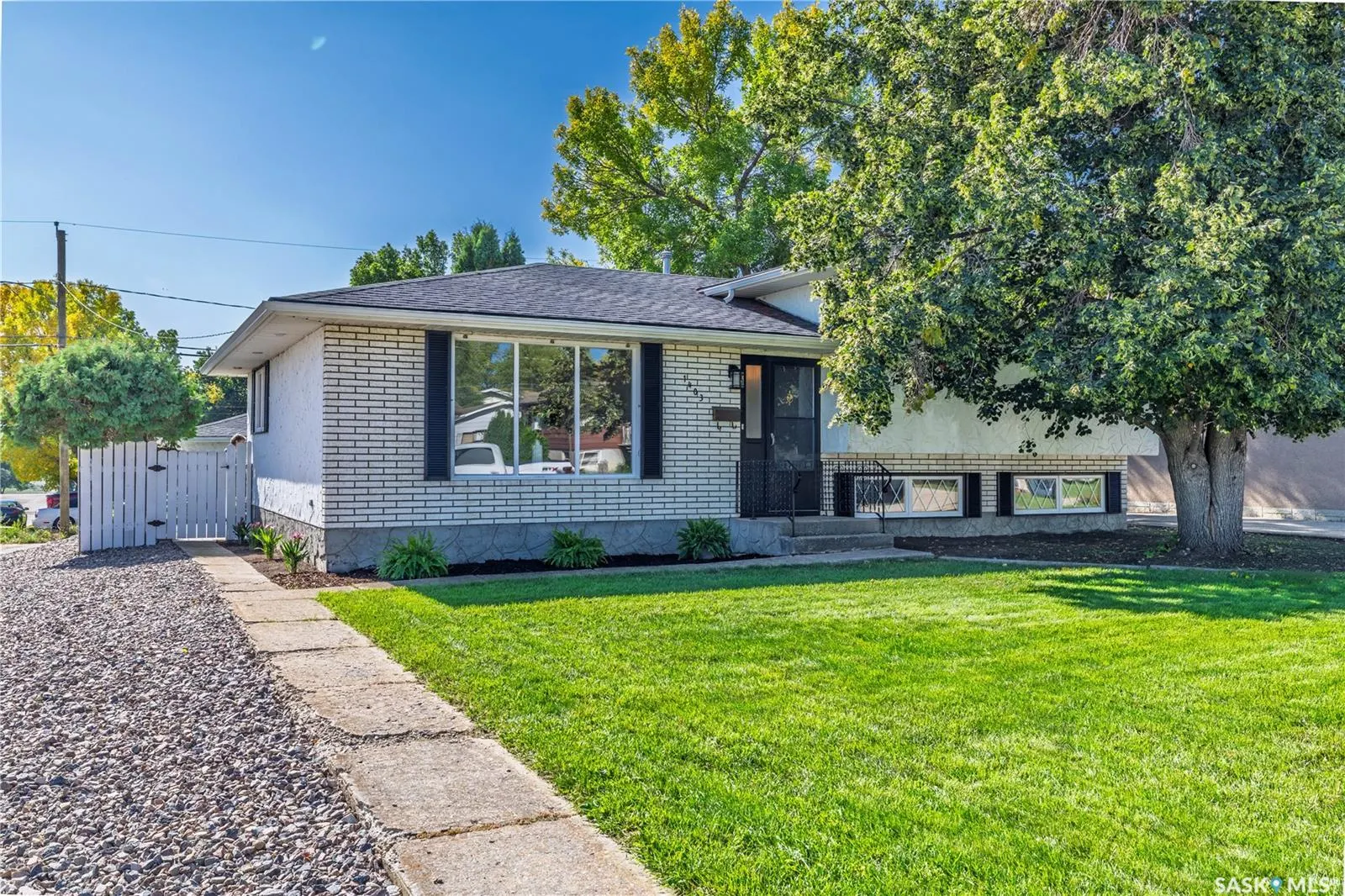 1403 Hochelaga STREET W