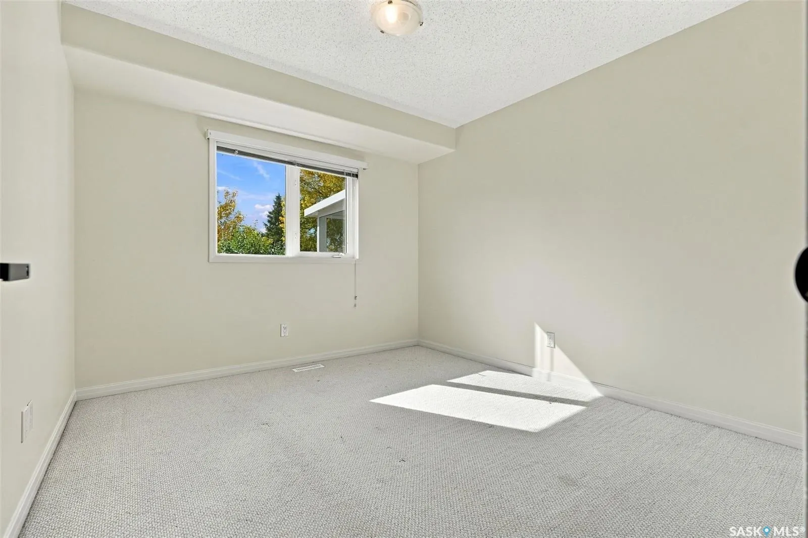 110 Braeshire LANE
