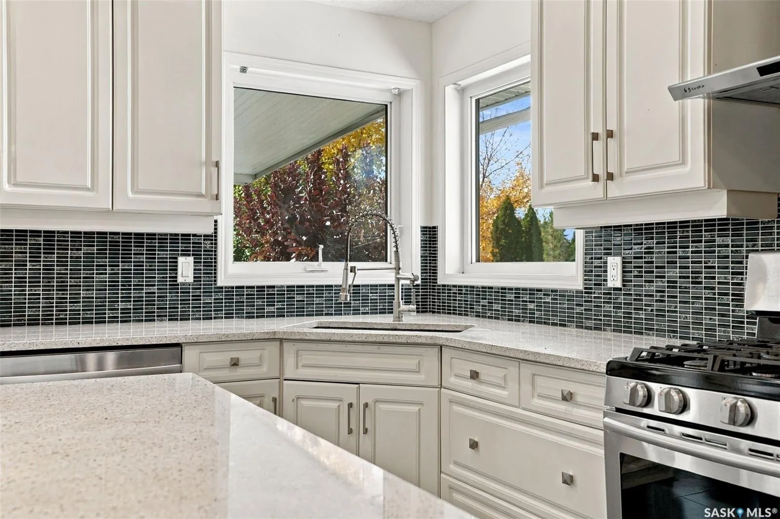 110 Braeshire LANE