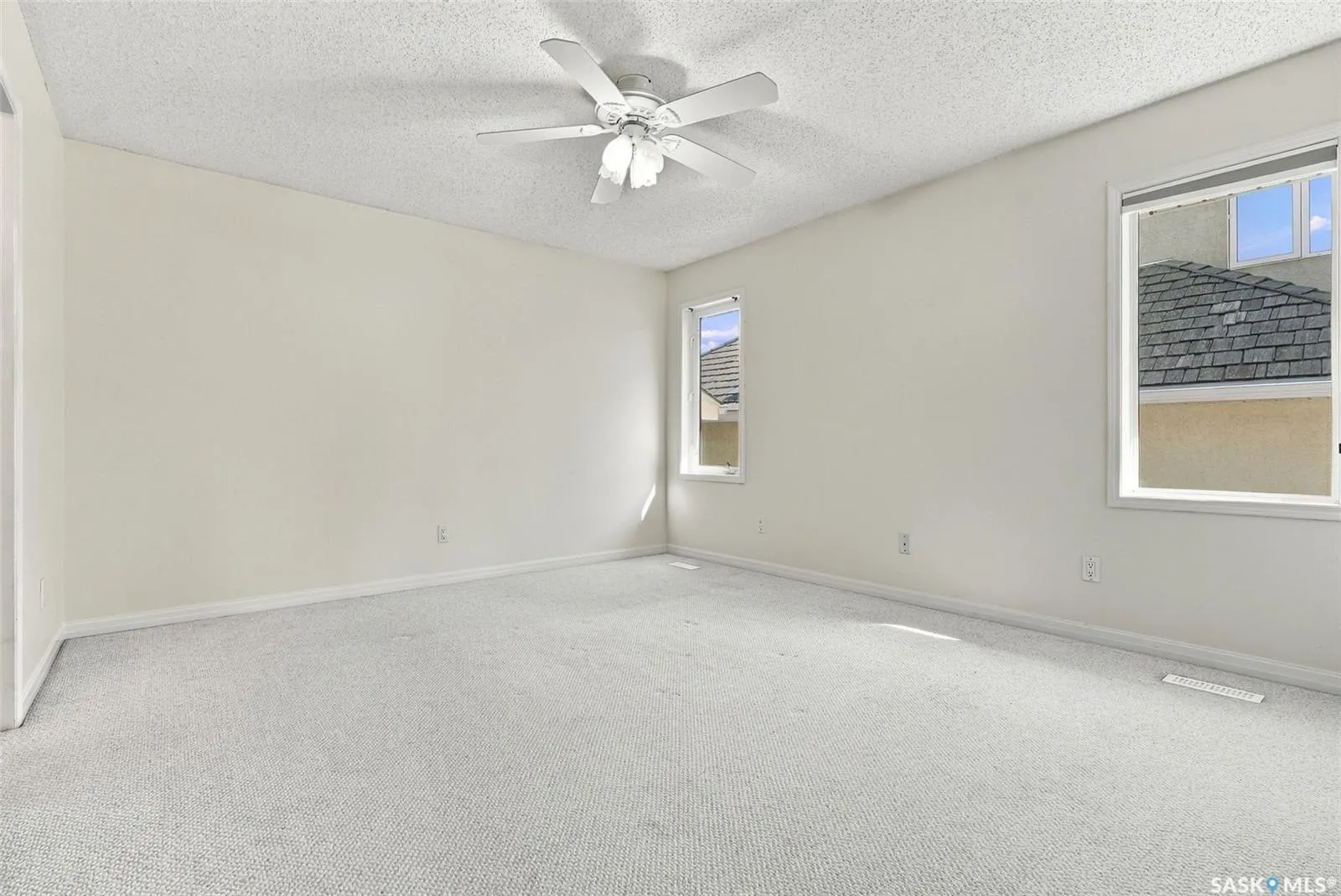 110 Braeshire LANE