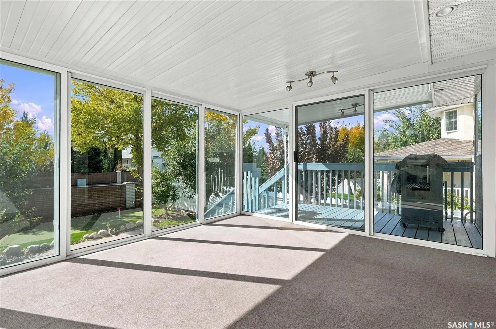 110 Braeshire LANE