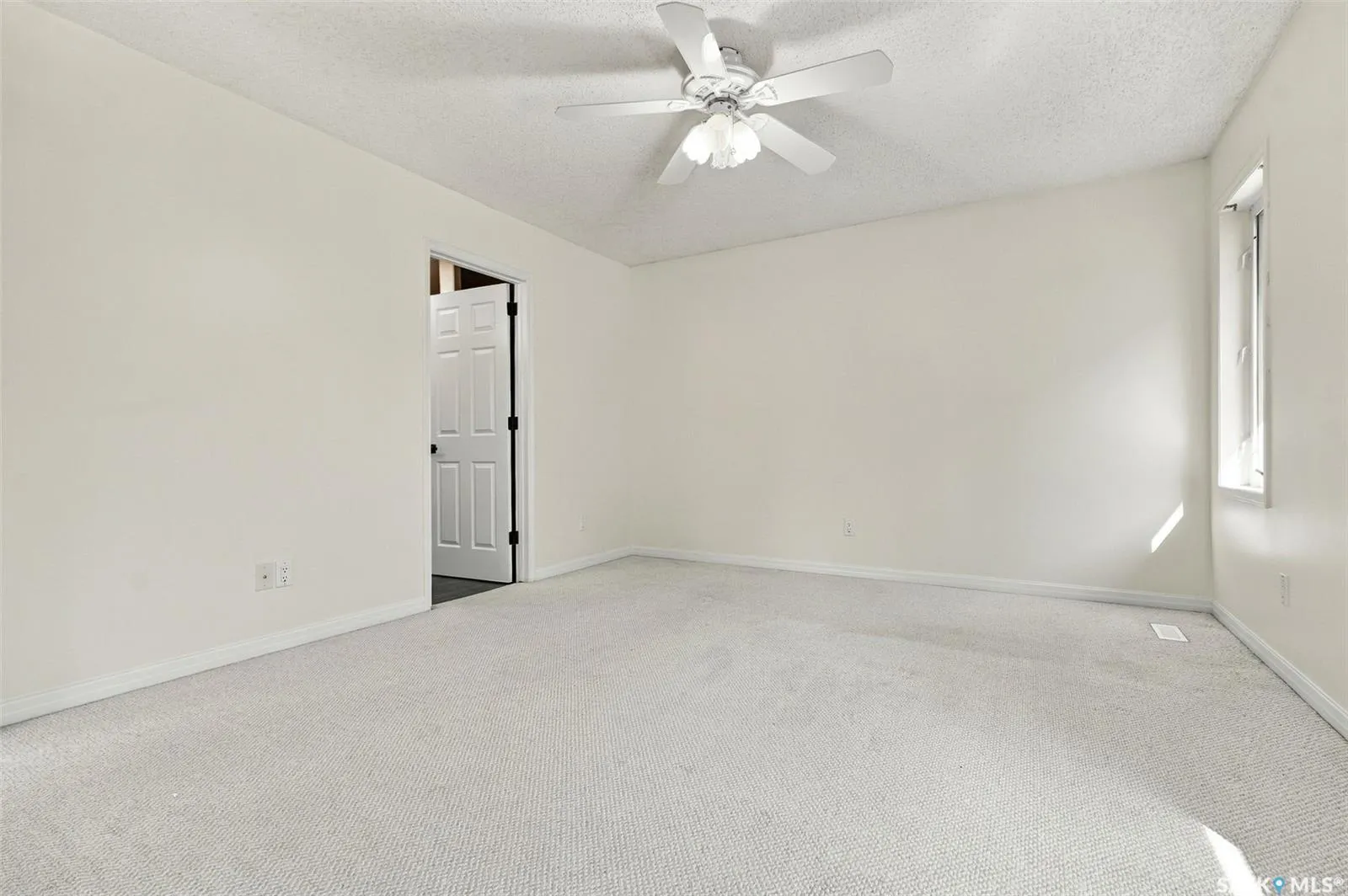 110 Braeshire LANE