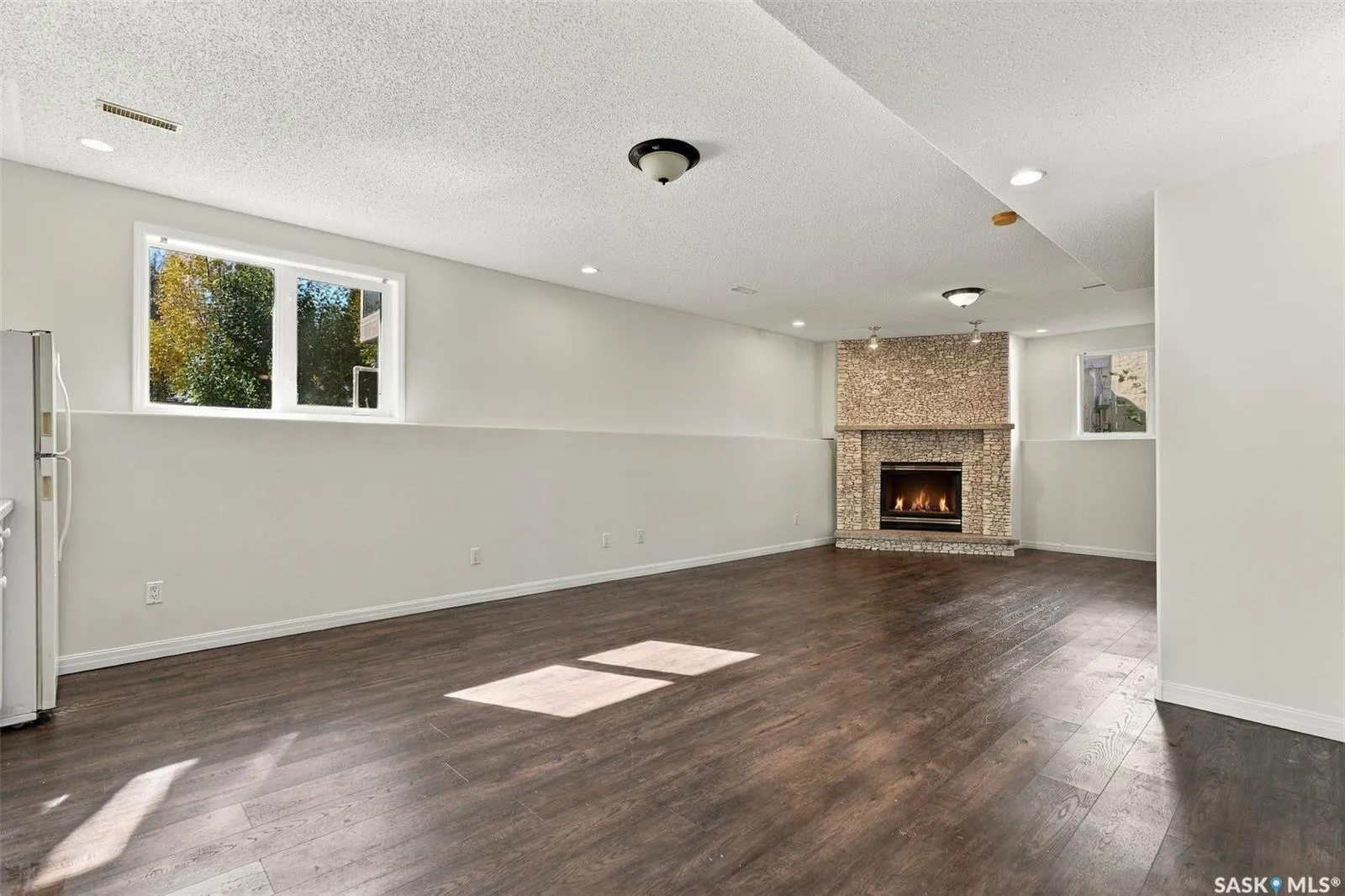 110 Braeshire LANE