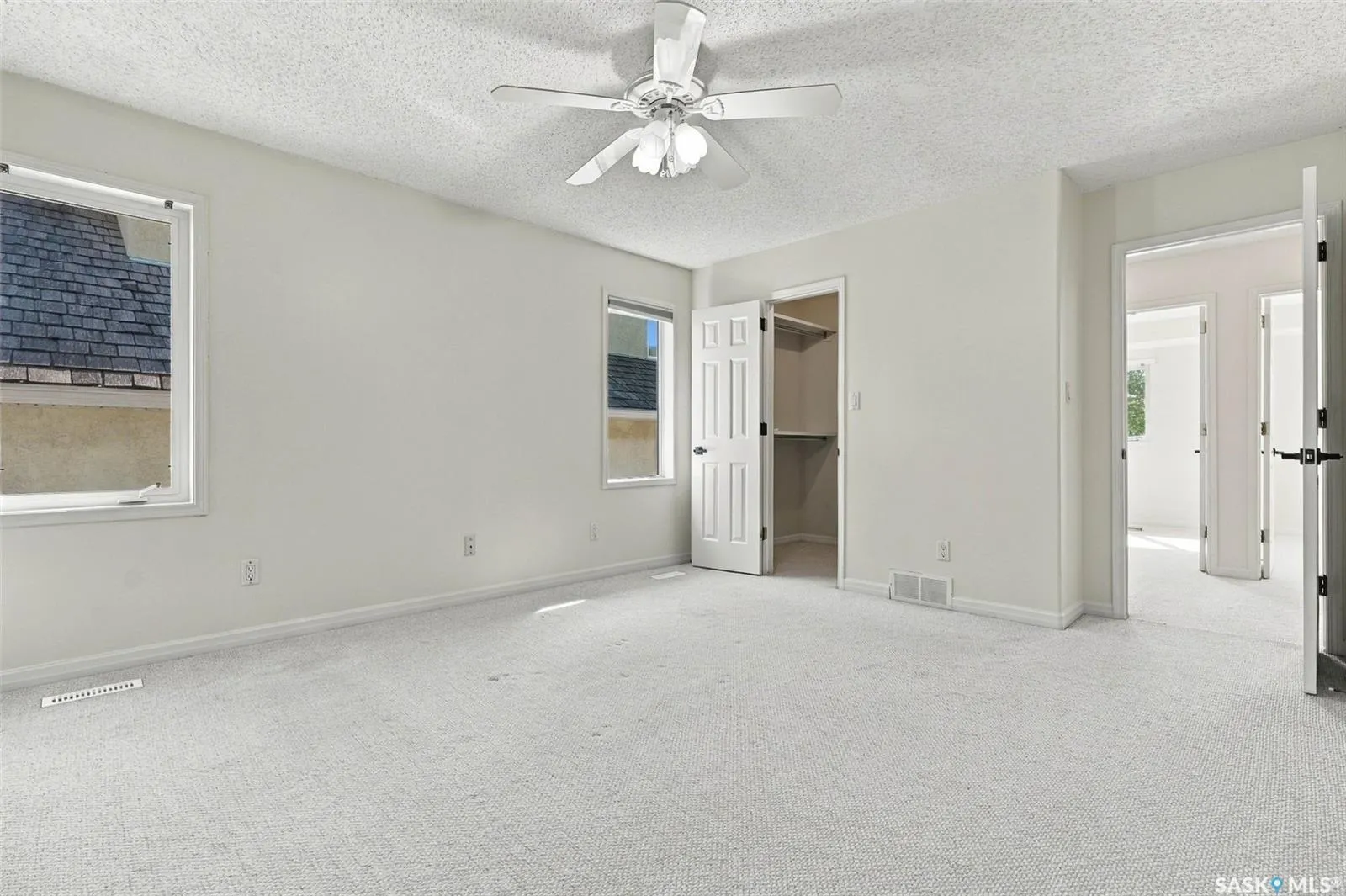 110 Braeshire LANE