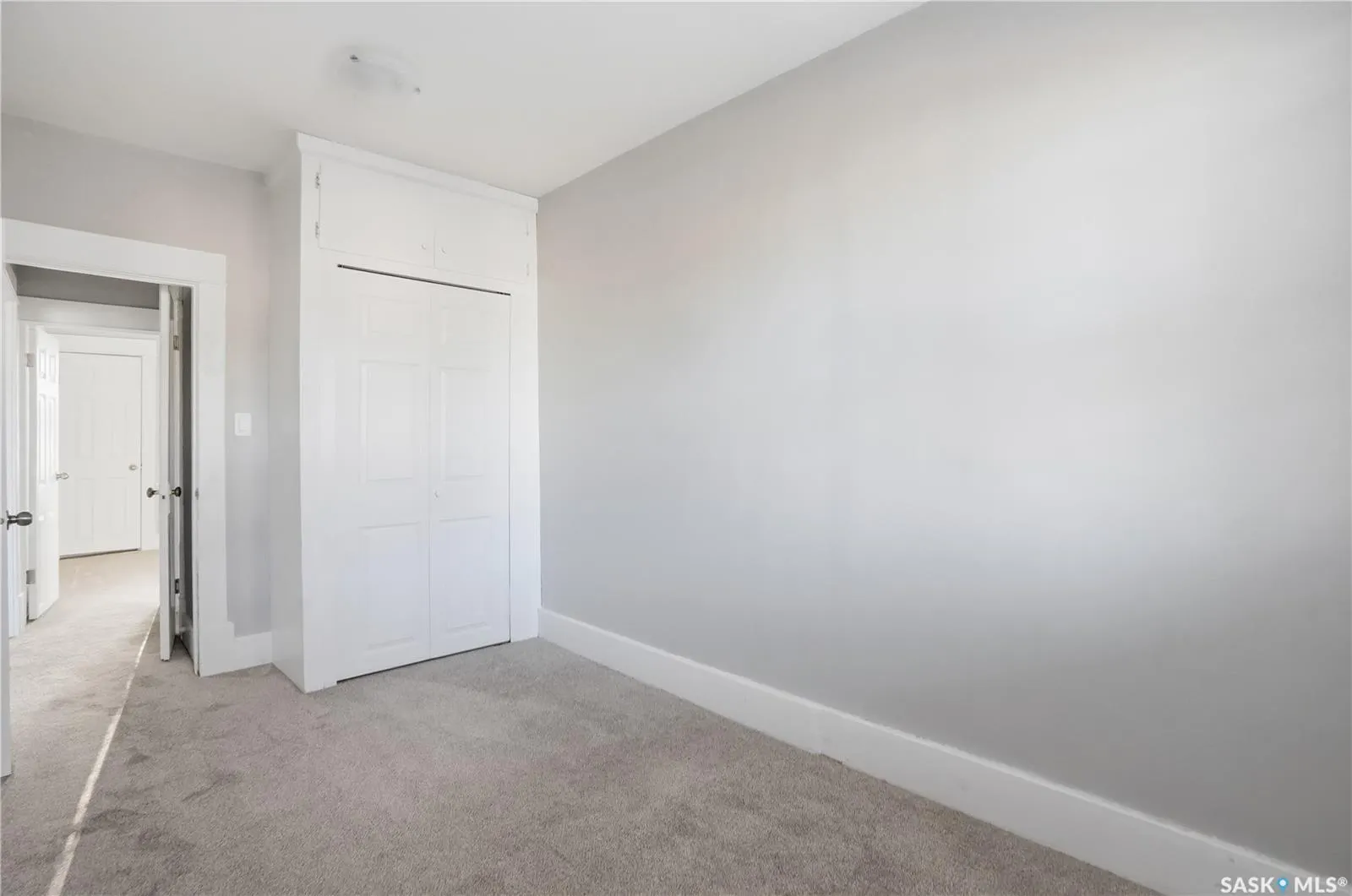 1008 Retallack STREET