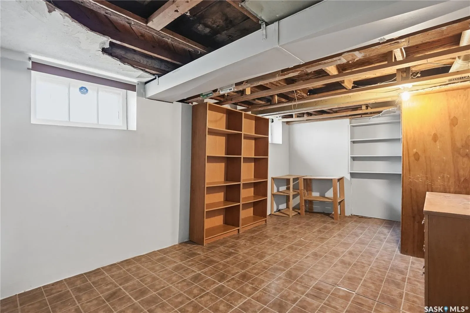 1008 Retallack STREET