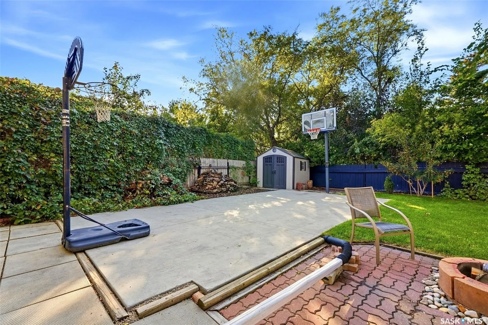 78 GREEN MEADOW ROAD
