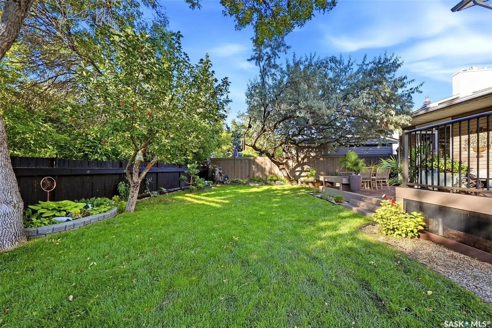 78 GREEN MEADOW ROAD