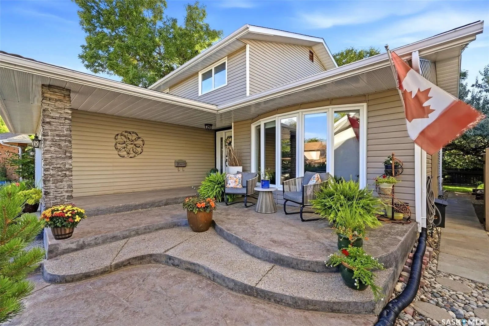 78 GREEN MEADOW ROAD