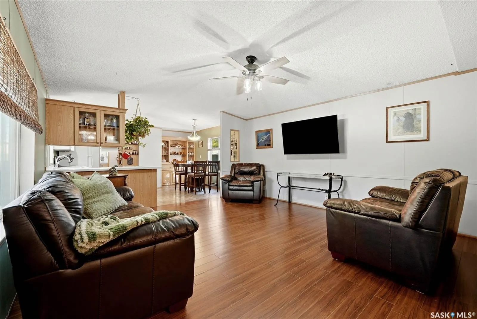 44 Walters COURT