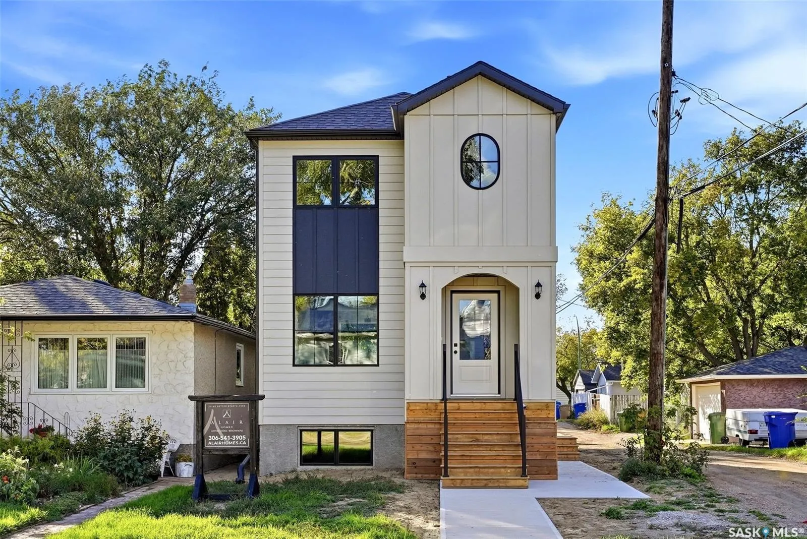 1324 Empress STREET
