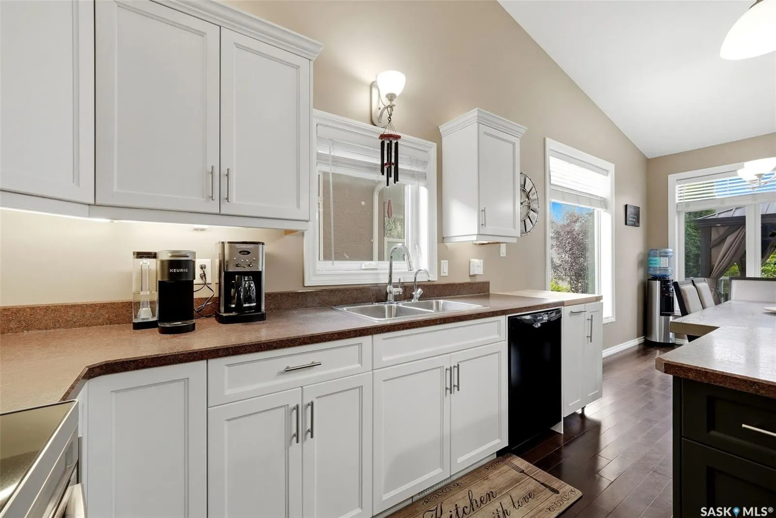 4857 McCombie CRESCENT