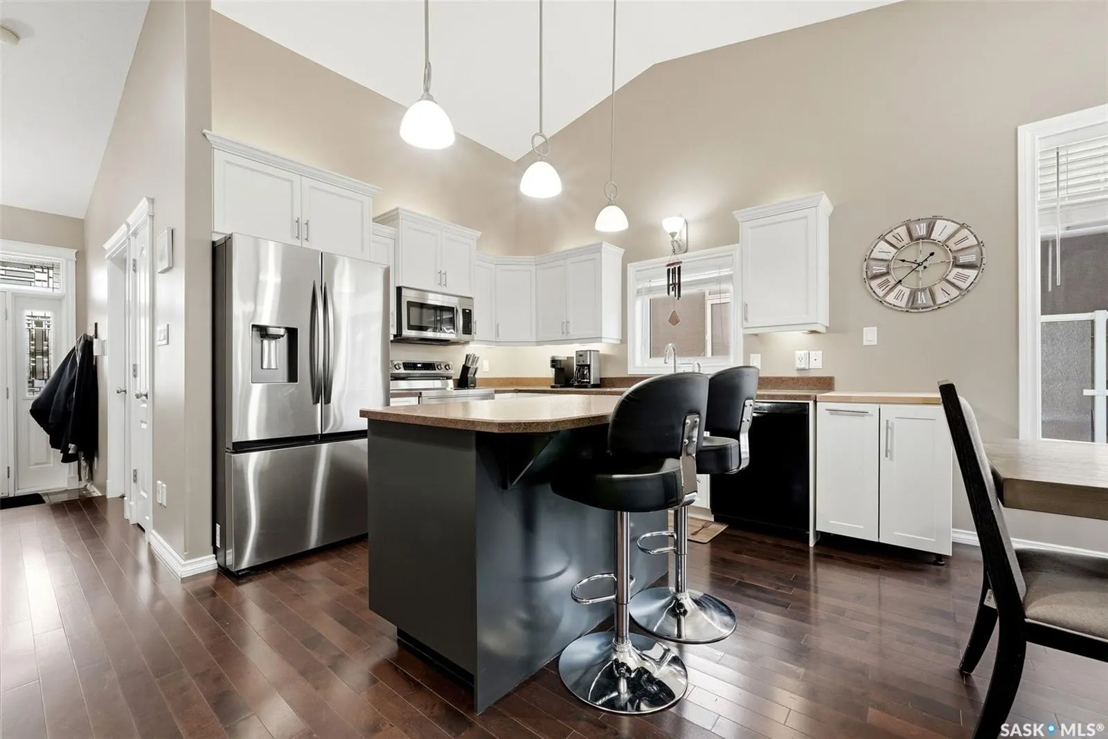 4857 McCombie CRESCENT