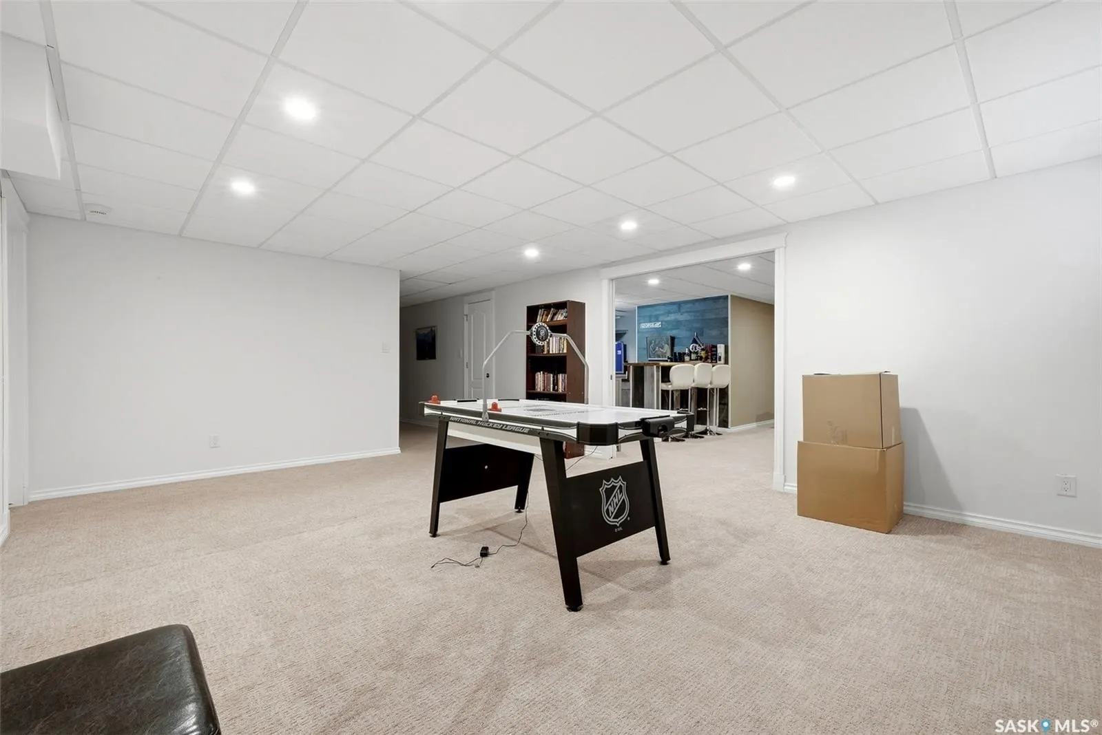 4857 McCombie CRESCENT