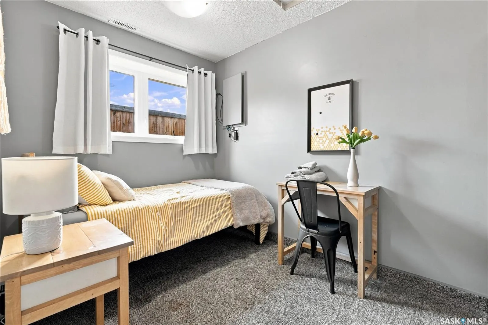 1109 Lillooet STREET W