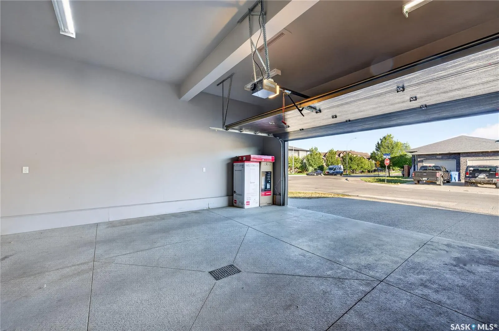 4774 SKINNER CRESCENT