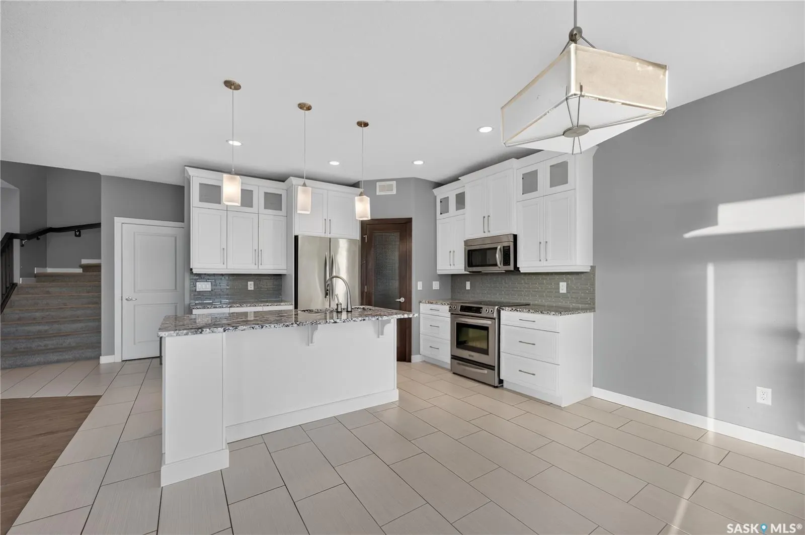 4774 SKINNER CRESCENT