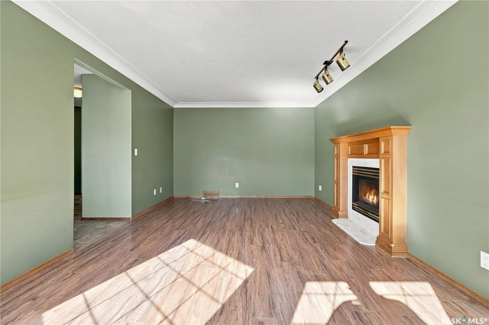 3222 Peyson BAY E