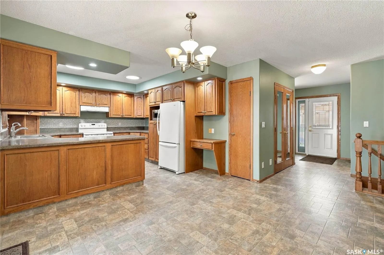 3222 Peyson BAY E