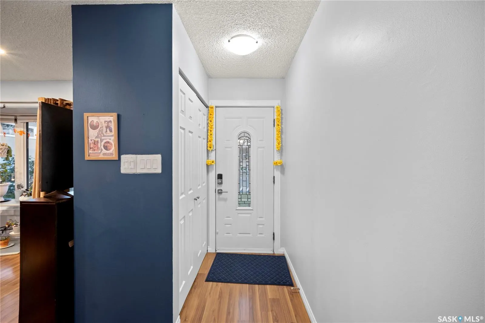 16 Lipton PLACE