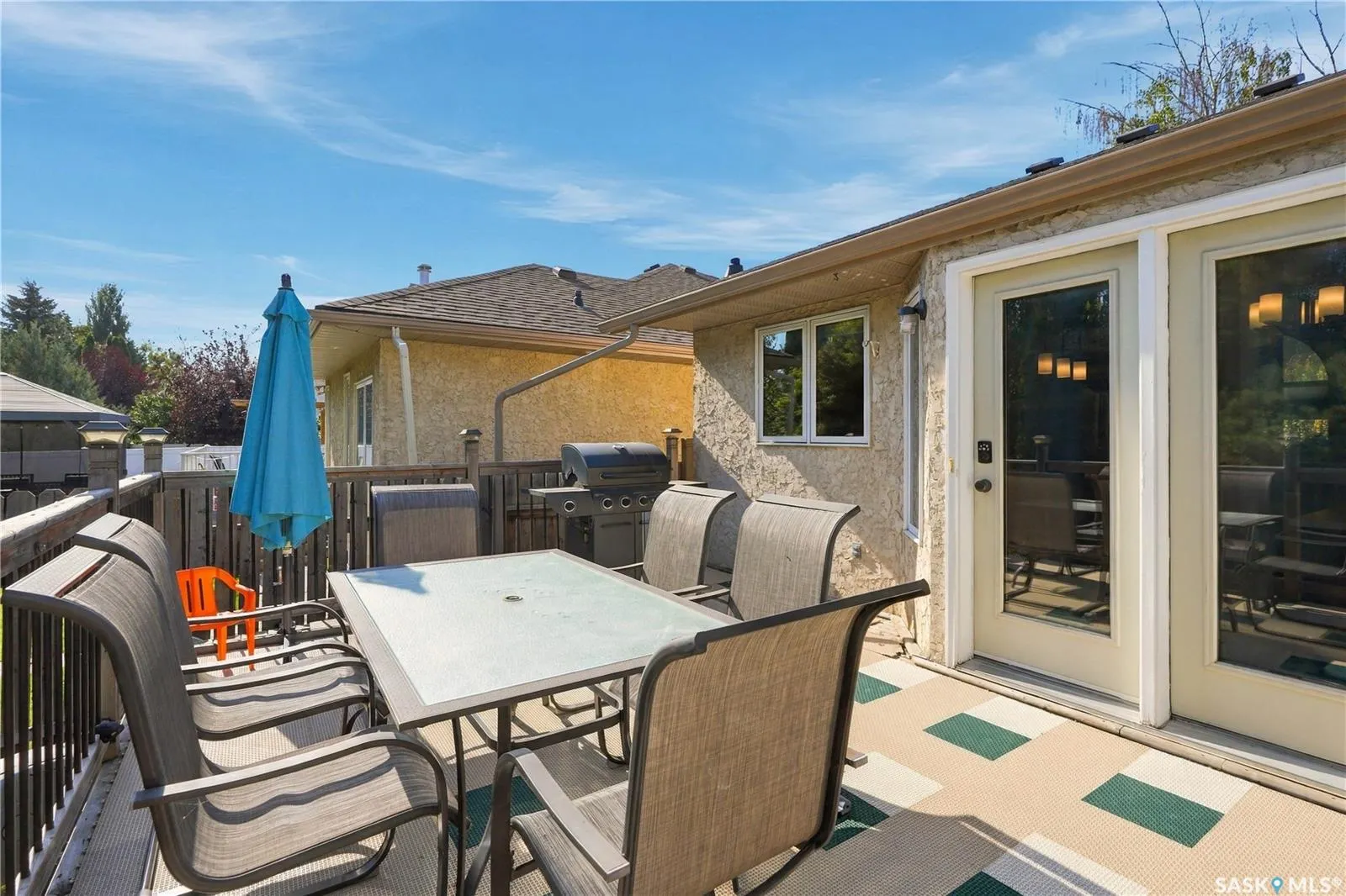 1122 Hurley WAY