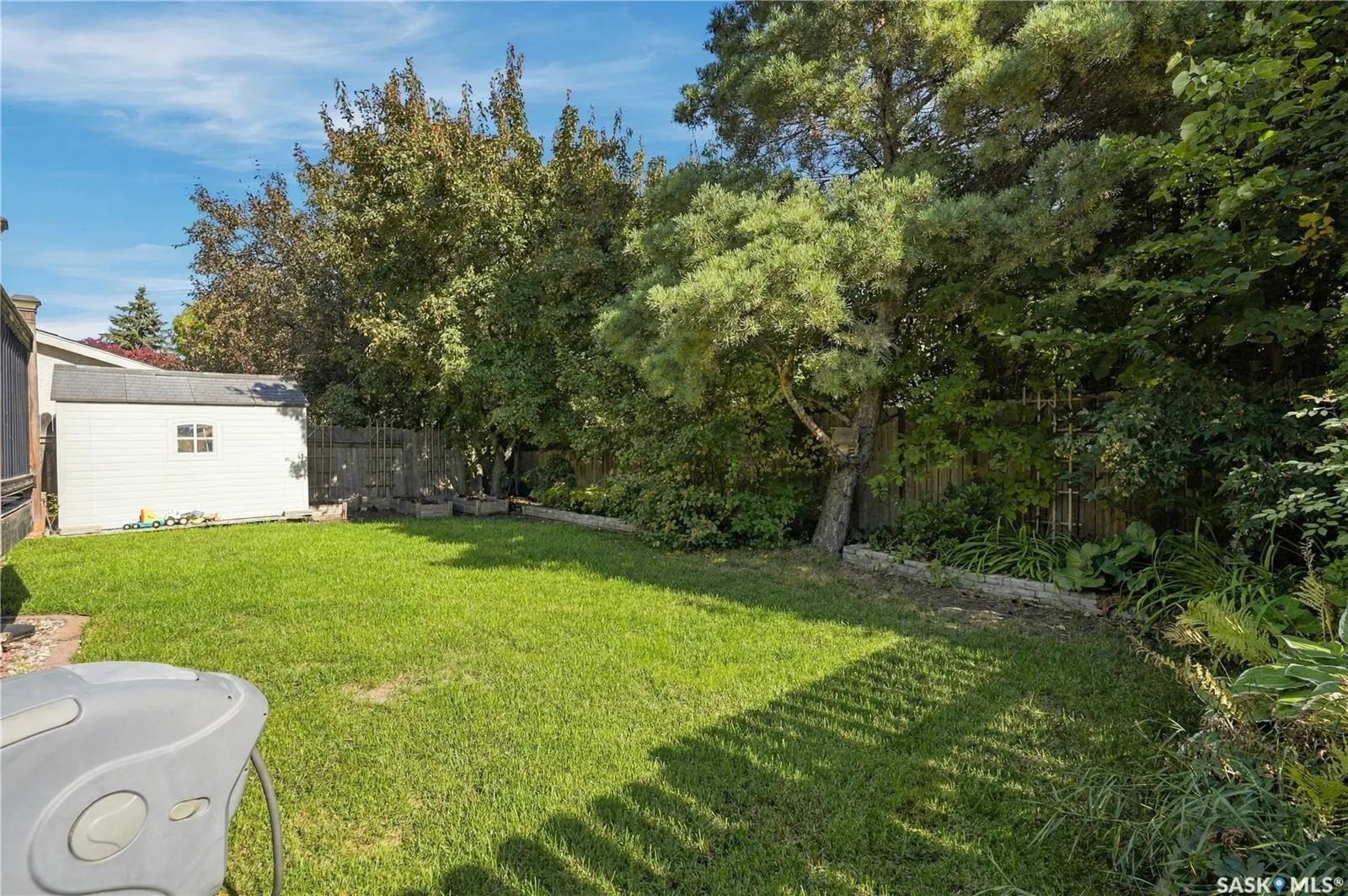 1122 Hurley WAY
