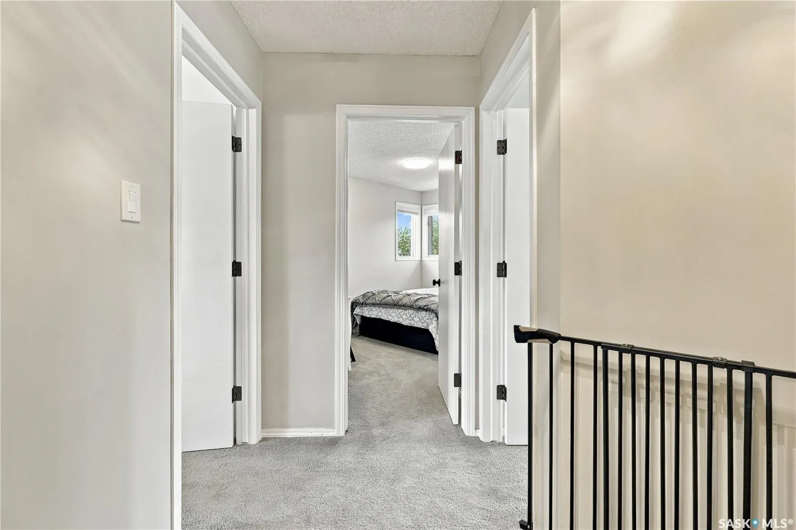 1122 Hurley WAY