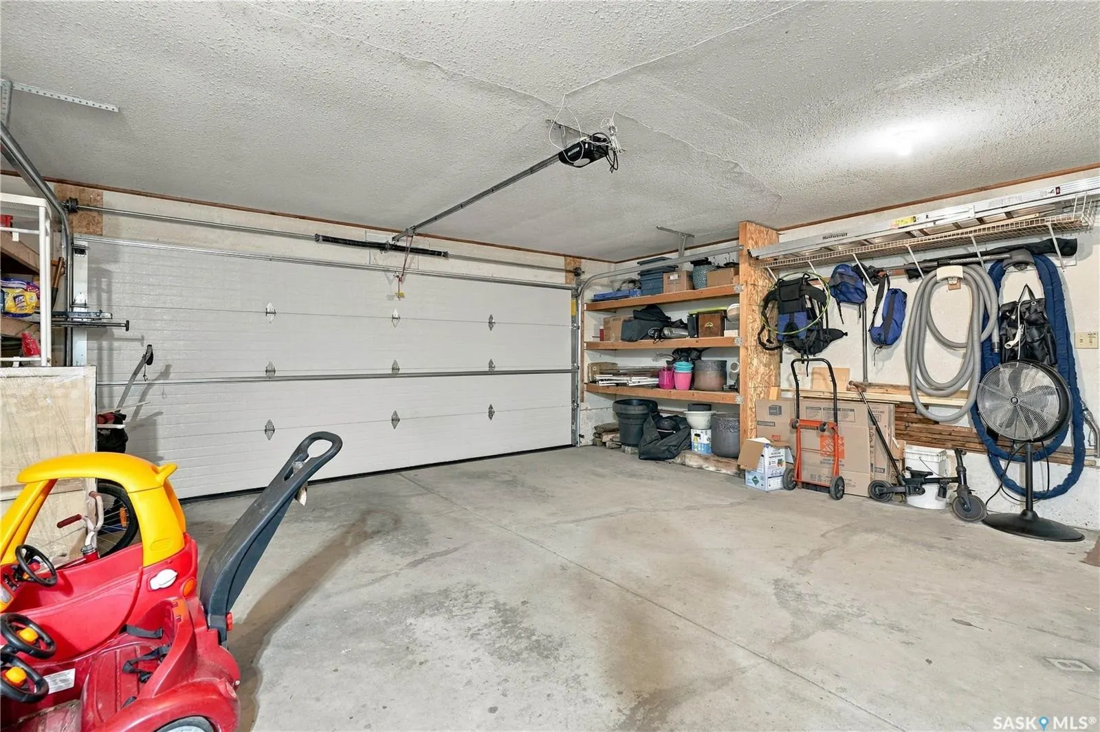 1122 Hurley WAY