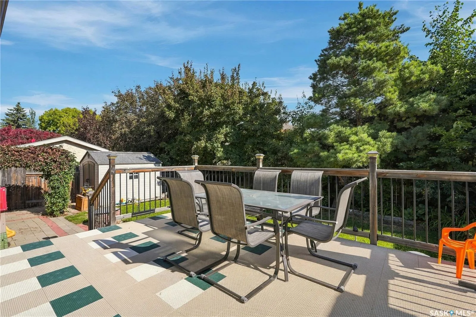 1122 Hurley WAY