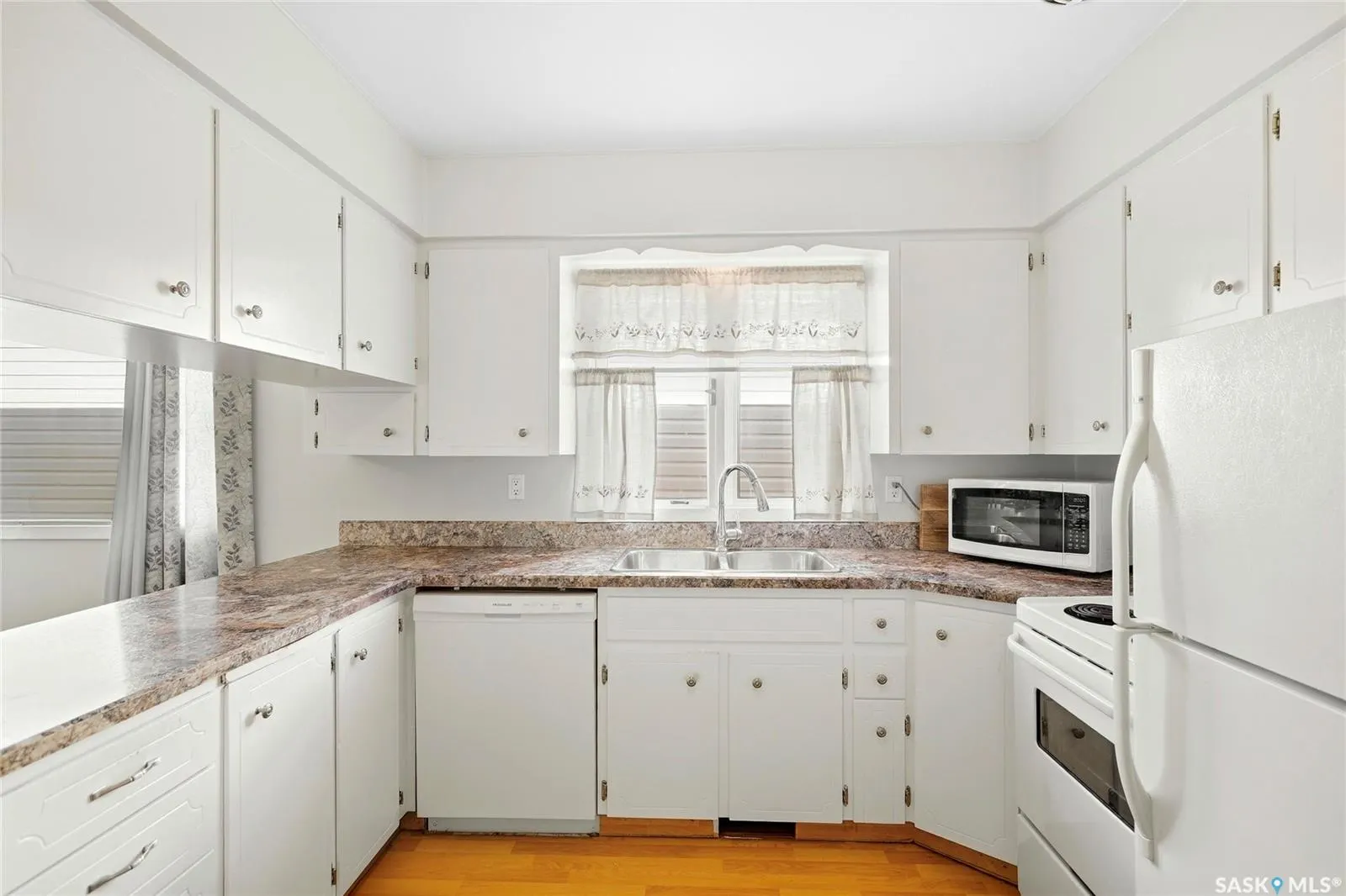 135 Broadway AVENUE