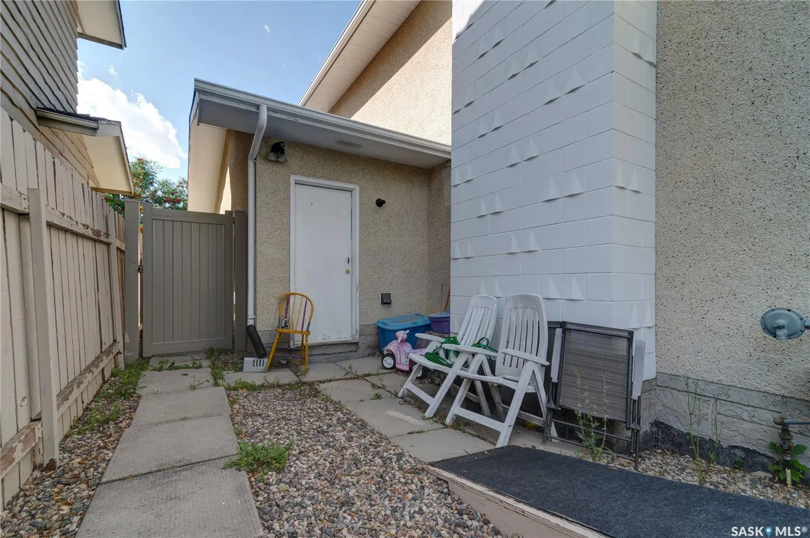 4827 McTavish STREET