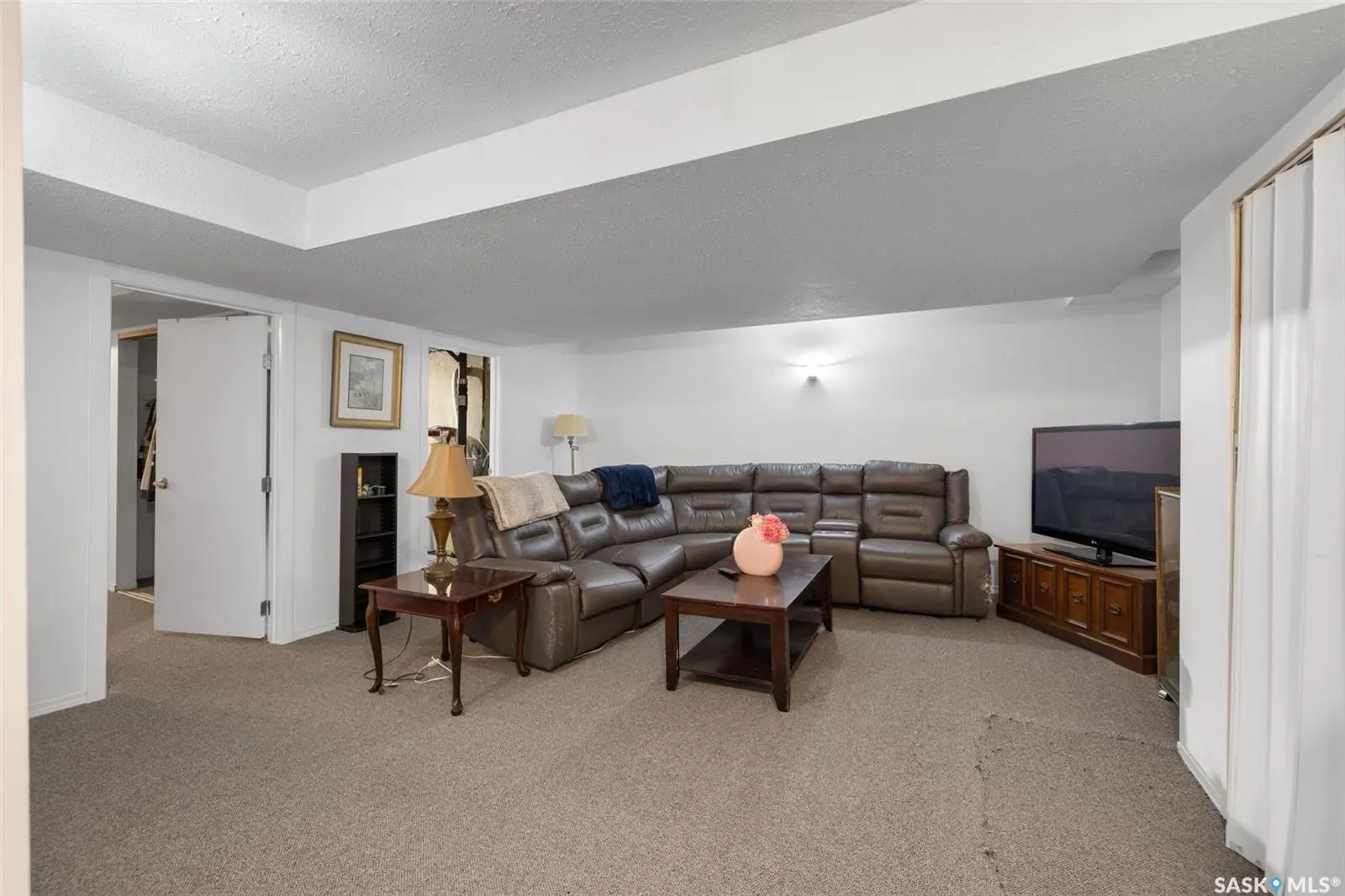 2122 Wascana STREET