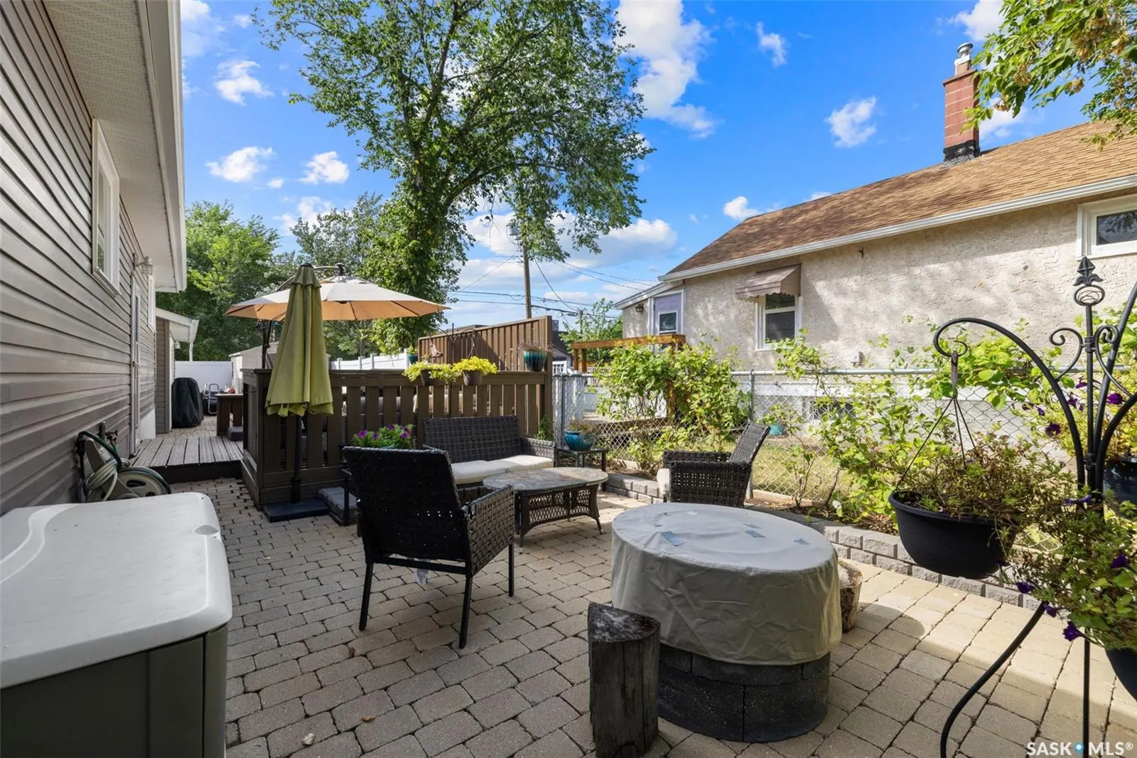2122 Wascana STREET