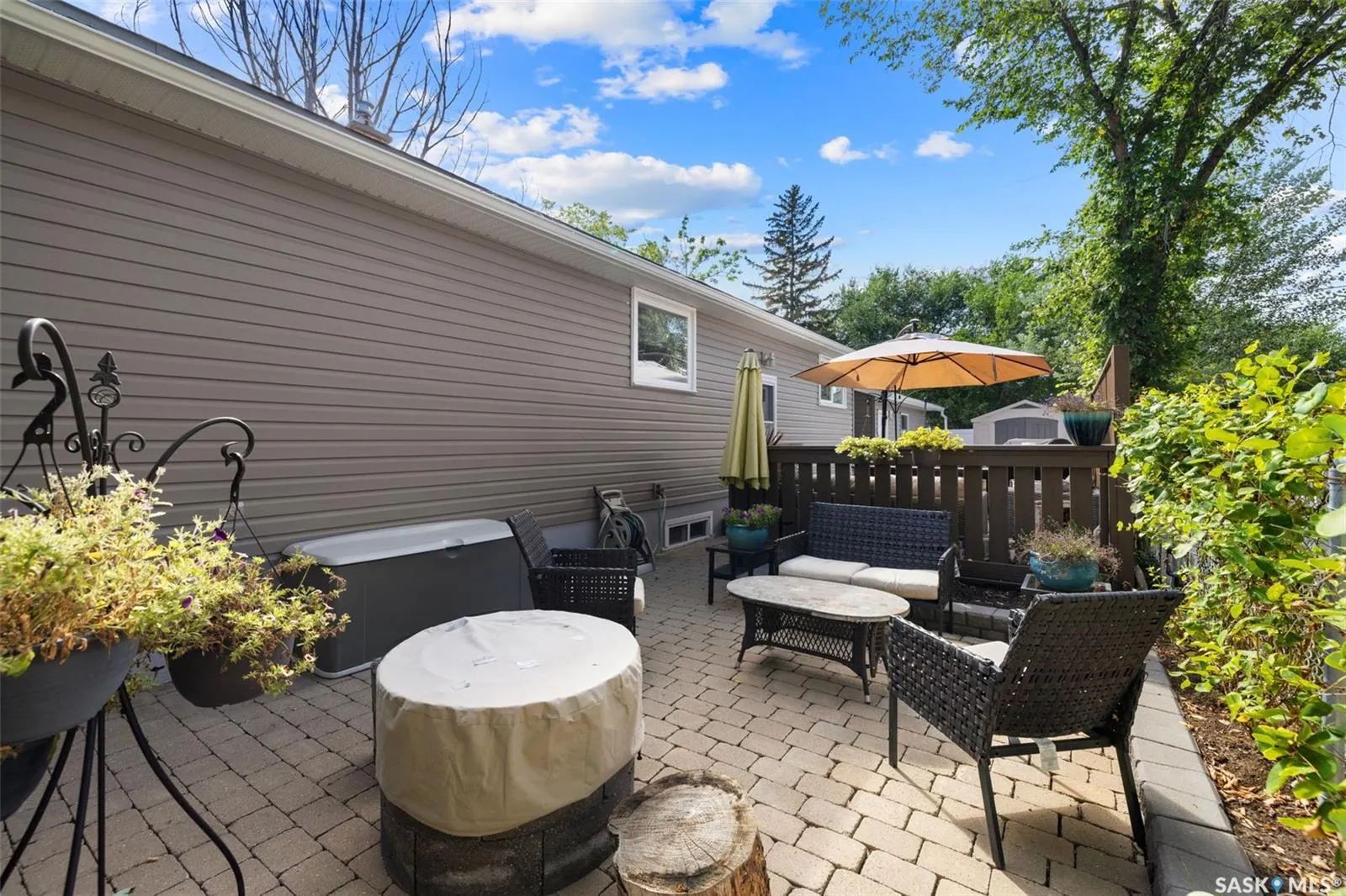 2122 Wascana STREET