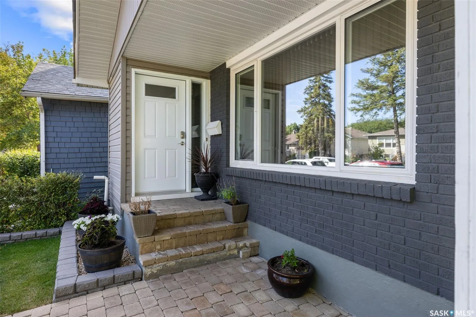 2122 Wascana STREET