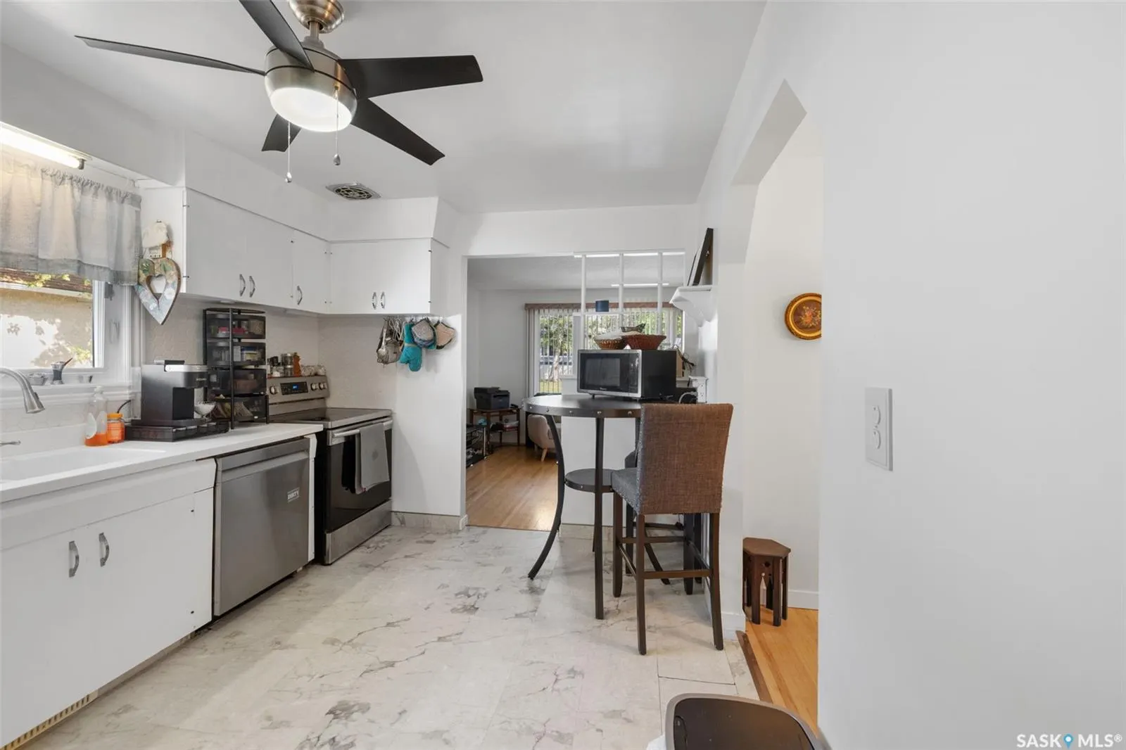 2122 Wascana STREET